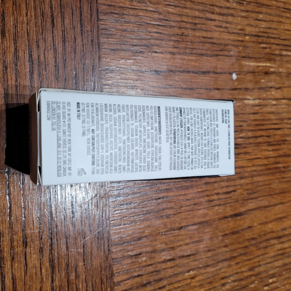 Long-Wear Eye Pencil & Woke Up Like This - Picture 4 of 4